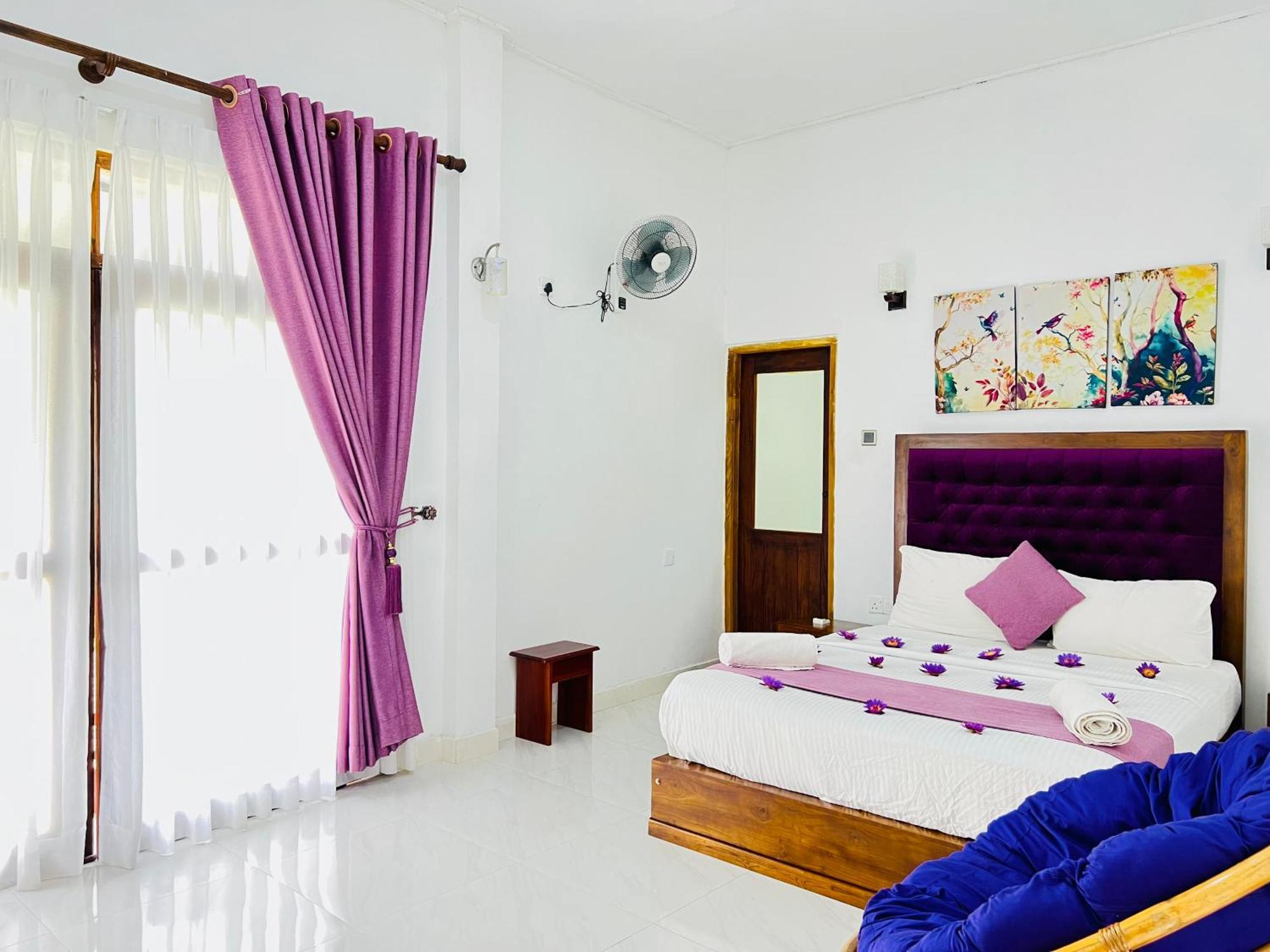 Hotel Heaven Breeze Kandy Exterior foto