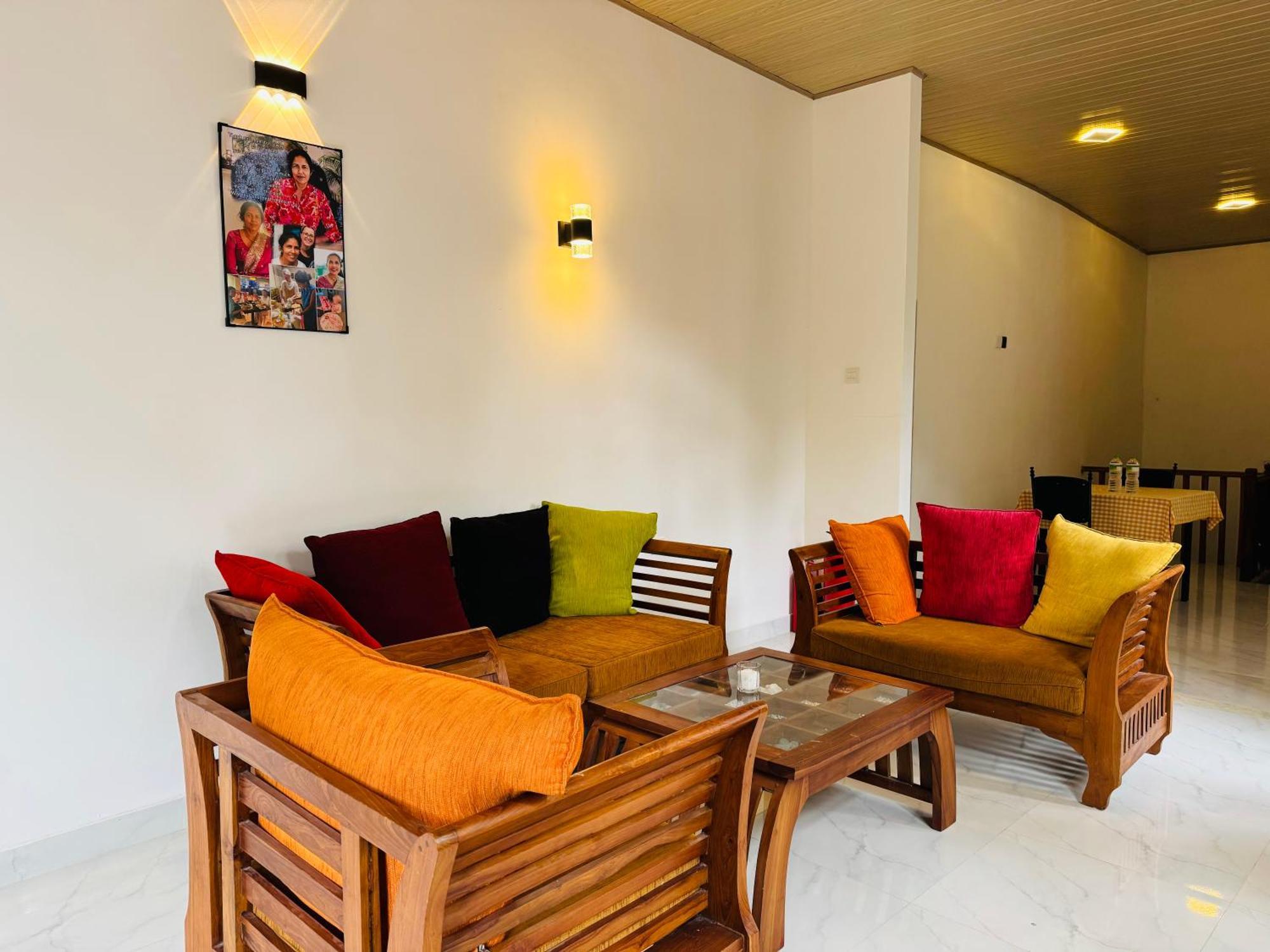 Hotel Heaven Breeze Kandy Exterior foto
